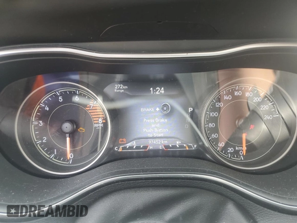 2019 Jeep Cherokee Trailhawk with VIN 1C4PJMBX6KD425554, listed as a Copart auction lot 61097135 with 97,452 mi miles and Salvage title. Bid and sale history available at DreamBid. Image 9.