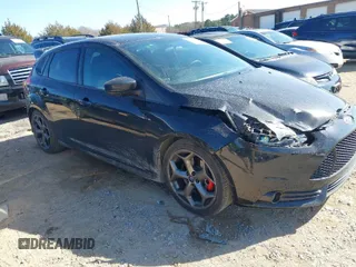2014 Ford Focus ST with VIN 1FADP3L99EL191826, listed as a IAAI auction lot 41526553 with 131,131 mi miles and . Bid and sale history available at carsss.com. Image 1.