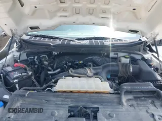 2022 Ford F-150 XL z VIN 1FTMF1CP0NKE04426, wystawiony jako IAAI lot #42320395 z przebiegiem 61 887 mil mil oraz . Historia ofert i sprzedaży dostępna na DreamBid. Obrazek 10.