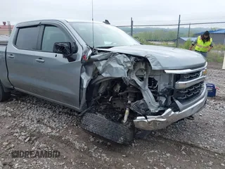 2023 Chevrolet Silverado 1500 LT с VIN 2GCUDDED6P1138603, выставлен на аукционе IAAI как лот 42214324 с пробегом 41 672 миль миль и . История ставок и продаж доступна на DreamBid. Изображение 6.