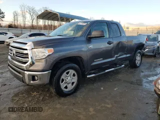 2017 Toyota Tundra 2WD SR5 with VIN 5TFRW5F13HX223025, listed as a Copart auction lot 42174625 with 128,895 mi miles and Salvage Title. Bid and sale history available at carsss.com. Image 1.