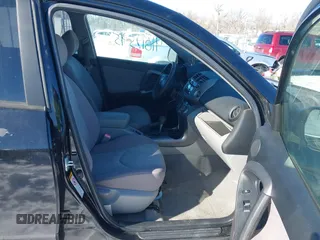 2006 Toyota RAV4 with VIN JTMZD33V065016103, listed as a IAAI auction lot 41619545 with 198,590 mi miles. Bid and sale history available at carsss.com. Image 5.
