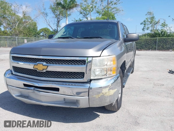 2013 Chevrolet Silverado 1500 LT with VIN 3GCPCSE01DG206827, listed as a IAAI auction lot 41976945 with 213,940 mi miles and . Bid and sale history available at DreamBid. Image 6.