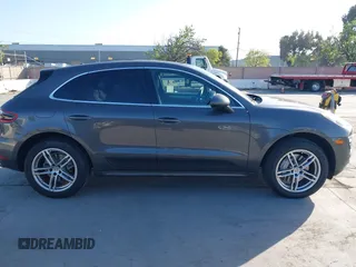 2015 Porsche Macan S with VIN WP1AB2A53FLB54910, listed as a IAAI auction lot 41990015 with 95,038 mi miles and . Bid and sale history available at DreamBid. Image 13.