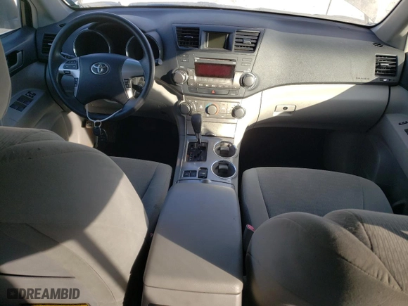 2011 Toyota Highlander Hybrid with VIN JTEBC3EH5B2002863, listed as a Copart auction lot 82703224 with 0 mi miles and Clean Title. Bid and sale history available at carsss.com. Image 8.