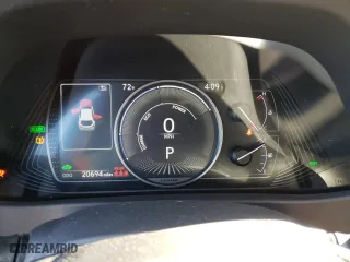 2020 Lexus UX with VIN JTHP9JBH4L2021390, listed as a Copart auction lot 40496333 with 20,694 mi miles. Bid and sale history available at carsss.com. Image 9.