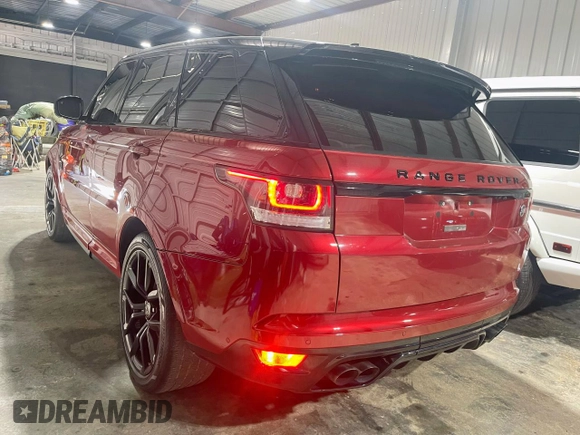 2016 Land Rover Range Rover Sport SVR с VIN SALWZ2EF7GA544520, выставлен на аукционе Copart как лот 59821005 с пробегом 47 589 миль миль и Чистый • Clean title. История ставок и продаж доступна на DreamBid. Изображение 3.