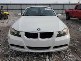 2007 BMW 3 Series 328i with VIN WBAVA33537PG49627, listed as a Copart auction lot 43029665 with 131,062 mi miles and Salvage Title. Bid and sale history available at carsss.com. Image 5.