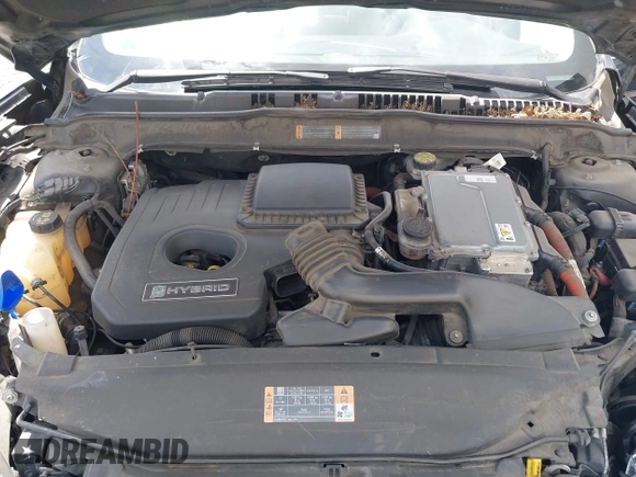 2015 Ford Fusion SE Hybrid with VIN 3FA6P0LU7FR199065, listed as a IAAI auction lot 41944181 with 197,020 mi miles. Bid and sale history available at carsss.com. Image 10.