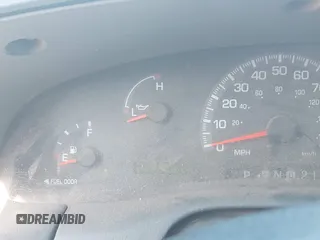 1999 Ford F-150 XL z VIN 2FTRX18L9XCA01139, wystawiony jako IAAI lot #42550053 z przebiegiem 263 950 mil mil oraz . Historia ofert i sprzedaży dostępna na DreamBid. Obrazek 15.