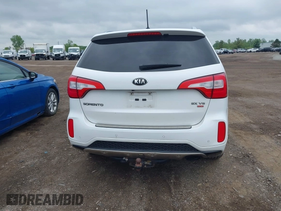 2014 Kia Sorento SX z VIN 5XYKWDA71EG520204, wystawiony jako IAAI lot #42388830 z przebiegiem 193 262 mil mil oraz . Historia ofert i sprzedaży dostępna na DreamBid. Obrazek 16.
