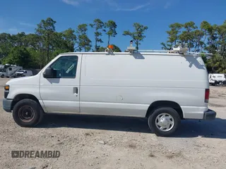 2012 Ford Econoline Cargo Commercial z VIN 1FTNE2EL5CDB10478, wystawiony jako IAAI lot #41861431 z przebiegiem 165 546 mil mil oraz . Historia ofert i sprzedaży dostępna na DreamBid. Obrazek 14.