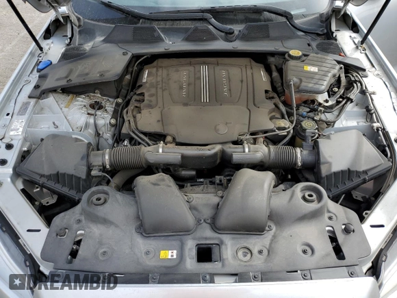 2014 Jaguar XJ Portfolio with VIN SAJWJ2GD2E8V62696, listed as a Copart auction lot 76620494 with 85,487 mi miles and Salvage title. Bid and sale history available at DreamBid. Image 11.