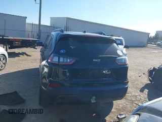 2019 Jeep Cherokee Latitude Plus with VIN 1C4PJLLBXKD339287, listed as a IAAI auction lot 41216180 with 123,265 mi miles. Bid and sale history available at carsss.com. Image 16.