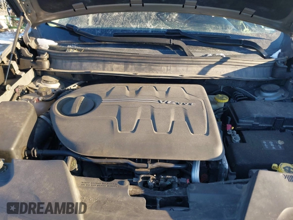 2017 Jeep Cherokee Overland z VIN 1C4PJMJS2HW599477, wystawiony jako IAAI lot #41335748 z przebiegiem 165 330 mil mil oraz . Historia ofert i sprzedaży dostępna na DreamBid. Obrazek 10.