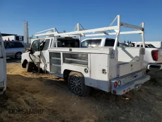 2020 Ford F-350 with VIN 1FD8X3ET9LEE21348, listed as a Copart auction lot 77129384 with 57,320 mi miles and Salvage title. Bid and sale history available at DreamBid. Image 2.