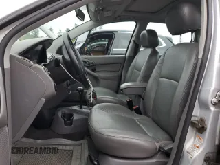 2003 Ford Focus ZTS with VIN 1FAHP383X3W165513, listed as a Copart auction lot 72585424 with 241,180 mi miles and Clean Title. Bid and sale history available at carsss.com. Image 7.