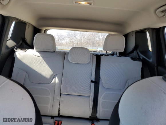 2021 Jeep Renegade Latitude with VIN ZACNJCBB7MPN28957, listed as a Copart auction lot 48412175 with 35,443 mi miles and Salvage Title. Bid and sale history available at carsss.com. Image 10.