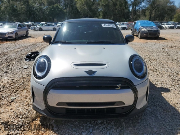 2023 MINI Hardtop Cooper SE z VIN WMW13DJ06P2S79659, wystawiony jako Copart lot #49746775 z przebiegiem 41 559 mil mil oraz Szkoda całkowita • Salvage title. Historia ofert i sprzedaży dostępna na DreamBid. Obrazek 5.