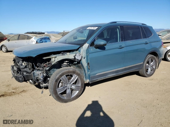 2019 Volkswagen Tiguan SEL Premium with VIN 3VV4B7AX1KM113506, listed as a Copart auction lot 42247965 with 81,559 mi miles and Salvage Title. Bid and sale history available at carsss.com. Image 1.