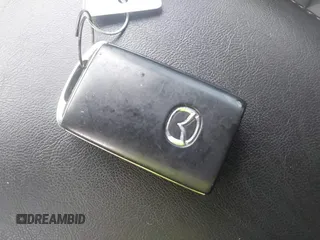 2019 Mazda 3 Select с VIN 3MZBPAAL9KM105989, выставлен на аукционе IAAI как лот 42081572 с пробегом 127 106 миль миль и . История ставок и продаж доступна на DreamBid. Изображение 11.