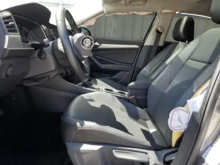 2020 Volkswagen Jetta S z VIN 3VWC57BU7LM103082, wystawiony jako Copart lot #55643185 z przebiegiem 30 368 mil mil oraz Szkoda całkowita • Salvage title. Historia ofert i sprzedaży dostępna na DreamBid. Obrazek 7.