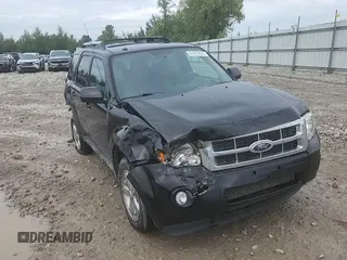 2012 Ford Escape Limited с VIN 1FMCU0E73CKA89848, выставлен на аукционе Copart как лот 61810835 с пробегом 129 182 миль миль и На запчасти • Non repairable. История ставок и продаж доступна на DreamBid. Изображение 13.
