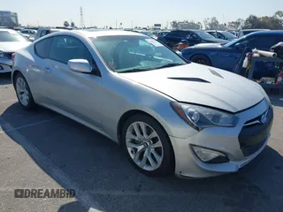2014 Hyundai Genesis Coupe Premium with VIN KMHHT6KD1EU119779, listed as a IAAI auction lot 41847103 with 98,236 mi miles and . Bid and sale history available at DreamBid. Image 1.