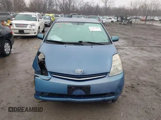 2008 Toyota Prius with VIN JTDKB20U887726550, listed as a IAAI auction lot 41211390 with 205,848 mi miles. Bid and sale history available at carsss.com. Image 12.