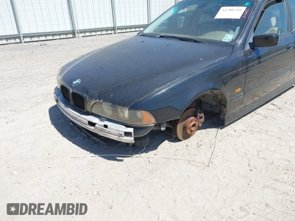2001 BMW 5 Series 530iA with VIN WBADT63421CF00607, listed as a IAAI auction lot 41780749 with 182,746 mi miles. Bid and sale history available at carsss.com. Image 6.