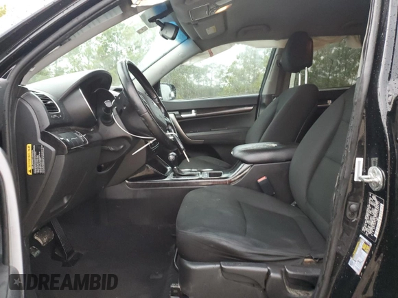 2015 Kia Sorento LX with VIN 5XYKT3A61FG609329, listed as a Copart auction lot 86425024 with 165,153 mi miles and Salvage Title. Bid and sale history available at carsss.com. Image 7.