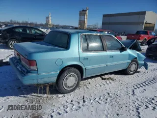 1993 Plymouth Acclaim z VIN 3P3XA46K6PT601129, wystawiony jako Copart lot #45379495 z przebiegiem 81 565 mil mil oraz Szkody całkowita. Historia ofert i sprzedaży dostępna na DreamBid. Obrazek 3.