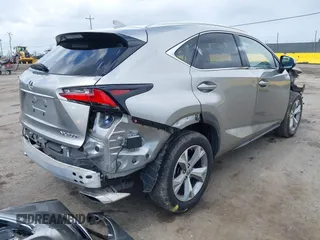 2017 Lexus NX 200t z VIN JTJBARBZ7H2108487, wystawiony jako IAAI lot #41937934 z przebiegiem 72 435 mil mil oraz . Historia ofert i sprzedaży dostępna na DreamBid. Obrazek 4.