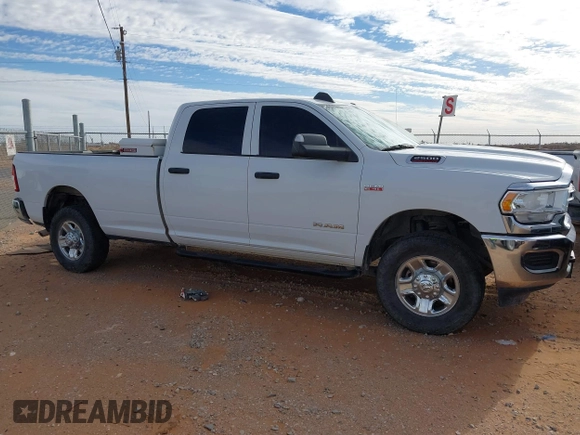 2021 Ram 2500 Tradesman with VIN 3C6UR5HJ9MG559556, listed as a IAAI auction lot 41637619 with 119,038 mi miles and . Bid and sale history available at DreamBid. Image 13.