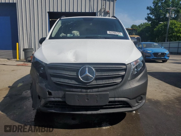 2023 Mercedes-Benz Metris Cargo with VIN W1YV0BEY4P4294467, listed as a Copart auction lot 62260725 with Not provided miles and Salvage title. Bid and sale history available at DreamBid. Image 5.