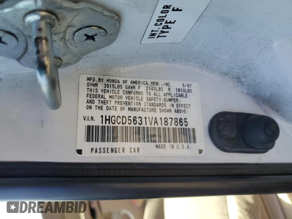 1997 Honda Accord LX with VIN 1HGCD5631VA187865, listed as a Copart auction lot 72278014 with 201,204 mi miles and Salvage Title. Bid and sale history available at carsss.com. Image 12.