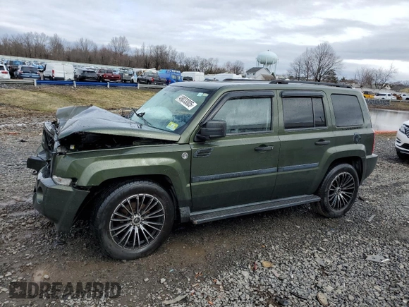 2007 Jeep Patriot Sport with VIN 1J8FF28W47D395177, listed as a Copart auction lot 49033005 with 175,125 mi miles and Salvage Title. Bid and sale history available at DreamBid. Image 1.