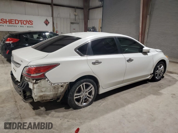 2015 Nissan Altima 2.5 SL with VIN 1N4AL3AP4FN906971, listed as a Copart auction lot 43746675 with 81,624 mi miles and Salvage Title. Bid and sale history available at carsss.com. Image 3.