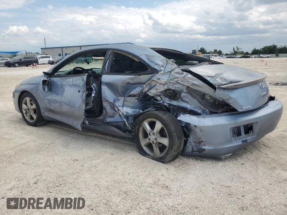 2004 Toyota Solara SE with VIN 4T1CA38P04U023933, listed as a Copart auction lot 67960874 with 208,454 mi miles and Non Repairable. Bid and sale history available at DreamBid. Image 2.