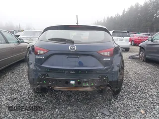 2014 Mazda 3 i Sport with VIN JM1BM1K7XE1209194, listed as a IAAI auction lot 41328803 with 154,243 mi miles and . Bid and sale history available at carsss.com. Image 6.
