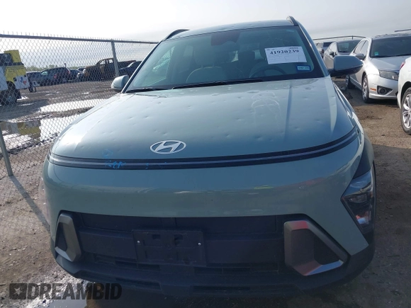 2025 Hyundai Kona SEL with VIN KM8HB3AB4SU192285, listed as a IAAI auction lot 41920239 with 12,211 mi miles. Bid and sale history available at carsss.com. Image 12.