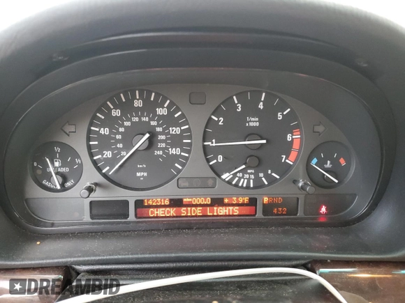 2000 BMW 7 Series 740iL with VIN WBAGH8346YDP07366, listed as a Copart auction lot 82103174 with 142,316 mi miles and Clean Title. Bid and sale history available at carsss.com. Image 9.