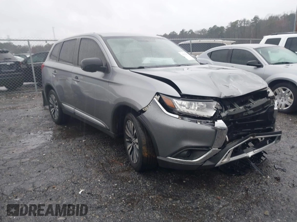 2020 Mitsubishi Outlander ES with VIN JA4AD2A35LZ007680, listed as a IAAI auction lot 41753352 with 134,283 mi miles. Bid and sale history available at carsss.com. Image 1.
