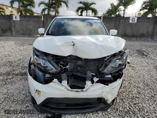 2019 Nissan Rogue Sport S with VIN JN1BJ1CP5KW238062, listed as a Copart auction lot 69317732 with 59,439 mi miles. Bid and sale history available at carsss.com. Image 5.