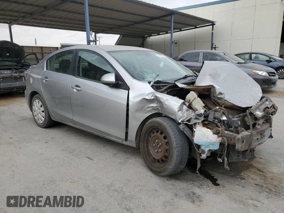 2013 Mazda 3 i SV with VIN JM1BL1TG8D1766217, listed as a Copart auction lot 51666635 with 149,306 mi miles and Salvage title. Bid and sale history available at DreamBid. Image 4.