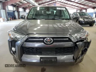 2020 Toyota 4Runner SR5 with VIN JTEBU5JR9L5798203, listed as a Copart auction lot 61198375 with 127,211 mi miles and Clean title. Bid and sale history available at DreamBid. Image 5.