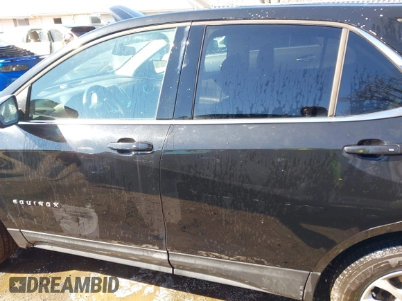 2019 Chevrolet Equinox LT with VIN 2GNAXUEV0K6185454, listed as a IAAI auction lot 41565550 with 108,573 mi miles. Bid and sale history available at carsss.com. Image 14.