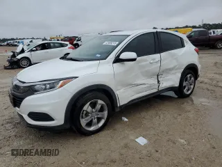 2021 Honda HR-V LX with VIN 3CZRU5H35MM713027, listed as a Copart auction lot 42495215 with 42,694 mi miles and Salvage Title. Bid and sale history available at carsss.com. Image 1.