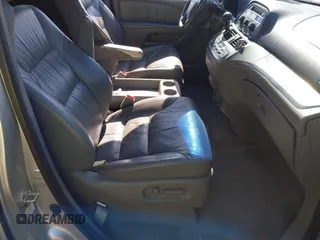 2008 Honda Odyssey EX-L with VIN 5FNRL38628B410157, listed as a IAAI auction lot 42072217 with 240,099 mi miles and . Bid and sale history available at DreamBid. Image 5.