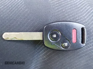 2009 Honda Fit Sport с VIN JHMGE884X9S031777, выставлен на аукционе IAAI как лот 42482823 с пробегом 317 667 миль миль и . История ставок и продаж доступна на DreamBid. Изображение 11.